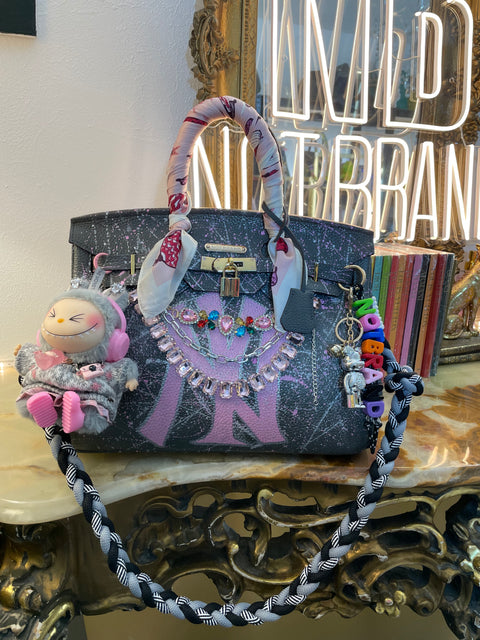 NY Large Bag                                         Super accessoriata, con doppia lavorazione