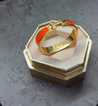Bracciale H